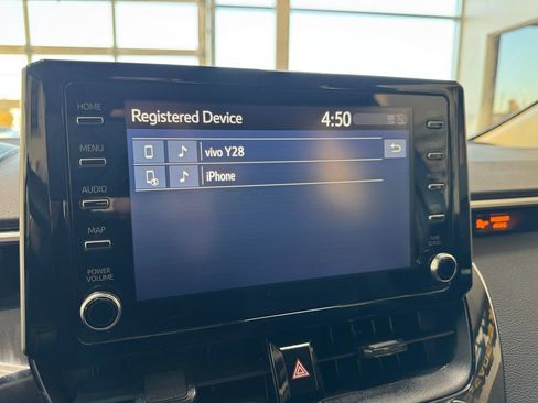 Used 2020 Toyota Corolla LE image 29