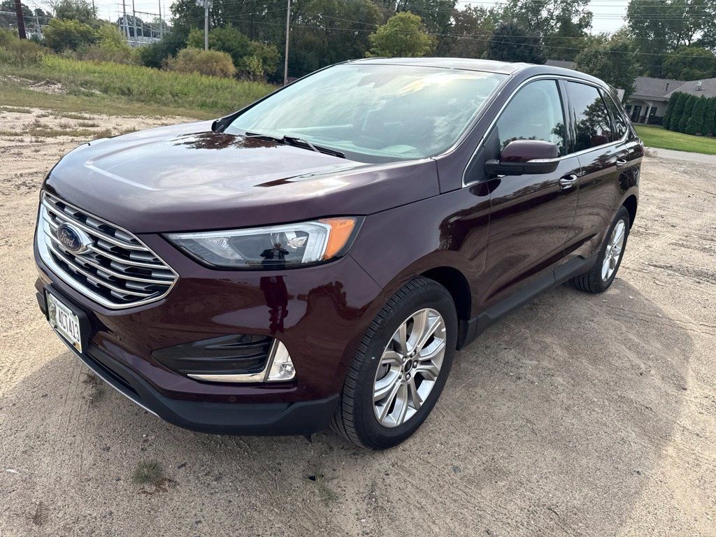 Used 2024 Ford Edge Titanium AWD/4WD image 17