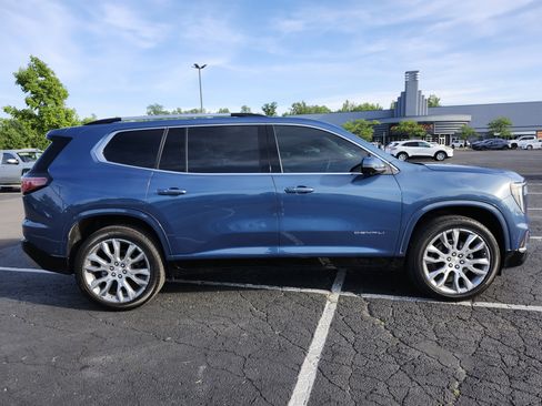 Used 2025 GMC Acadia Denali w/ Super Cruise Package AWD/4WD image 17