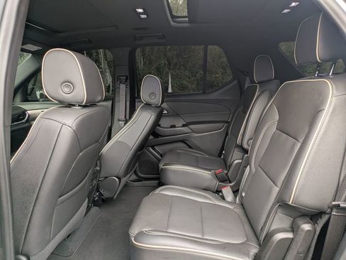 Used 2024 Chevrolet Traverse Premier w/ Redline Edition image 30