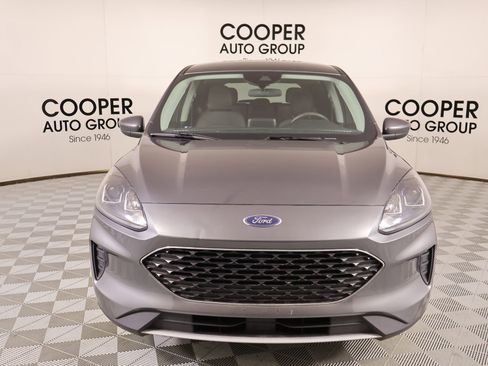 Used 2021 Ford Escape SE image 8