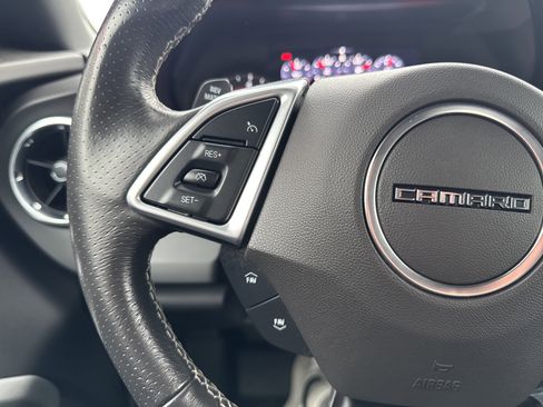 Used 2020 Chevrolet Camaro SS image 17