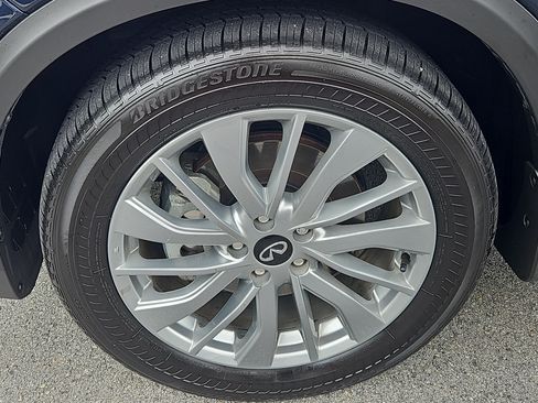 Used 2024 INFINITI QX50 Luxe AWD/4WD image 4