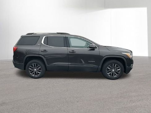 Used 2019 GMC Acadia SLT w/ LPO, Floor Liner Package image 11