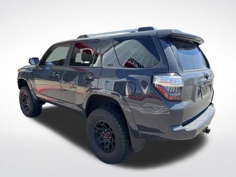 Used 2024 Toyota 4Runner SR5 Premium w/ Moonroof Package AWD/4WD image 9