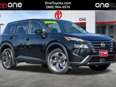 Used 2024 Nissan Rogue SV