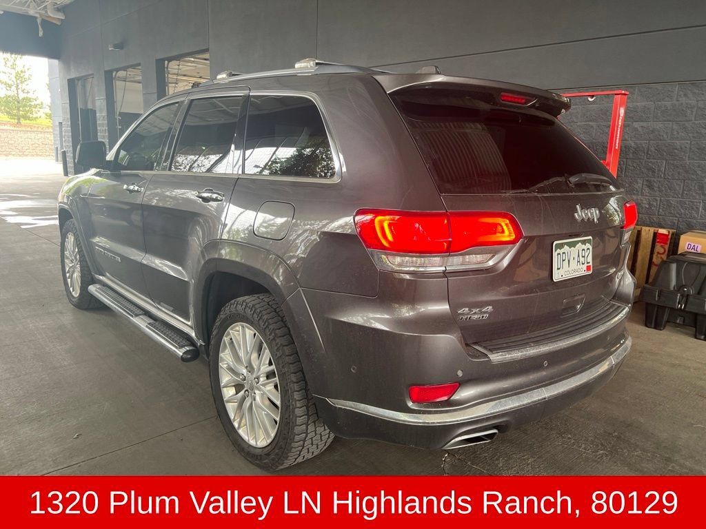 Used 2017 Jeep Grand Cherokee Summit w/ Skid Plate Group AWD/4WD image 2