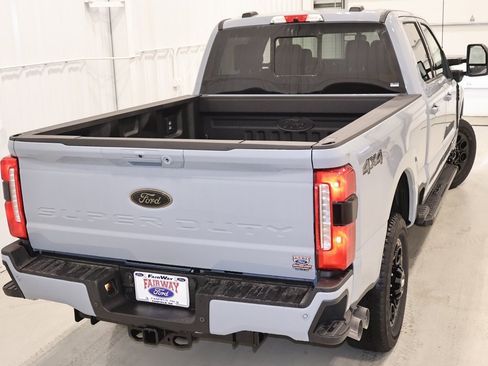 New 2026 Ford F350 Lariat w/ Black Appearance Package image 38
