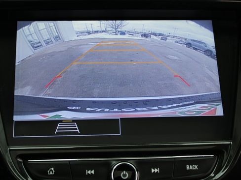 Used 2021 Chevrolet TrailBlazer LT w/ Sun and Liftgate Package image 16