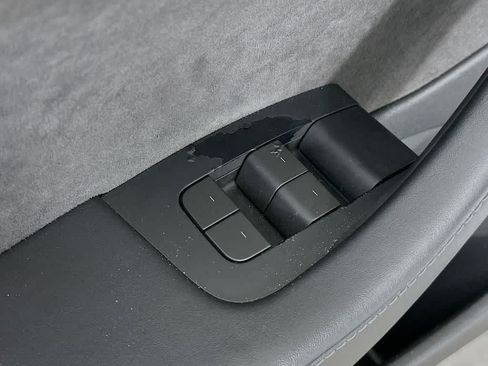 Used 2023 Tesla Model 3 Standard Range RWD image 28