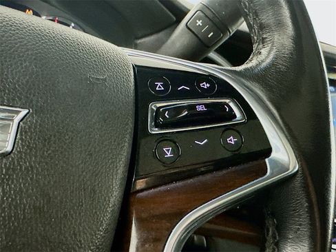 Used 2019 Cadillac Escalade Premium Luxury w/ Escalade Sport Edition image 27