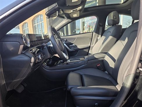 Certified 2025 Mercedes-Benz CLA 250 4MATIC image 16