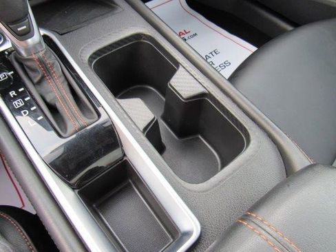 Used 2021 Nissan Sentra SR w/ SR Premium Package FWD image 27