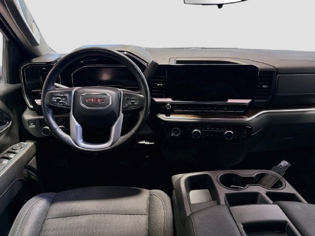 Used 2022 GMC Sierra 1500 Elevation AWD/4WD image 19