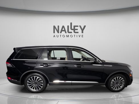 Used 2024 Lincoln Aviator Reserve w/ Elements Package Plus image 6