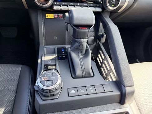 New 2026 Toyota Tacoma TRD Off-Road AWD/4WD image 6