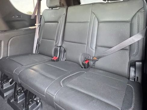 Used 2023 GMC Yukon XL Denali w/ LPO, Floor Liner Package AWD/4WD image 12