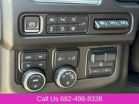 Used 2022 Chevrolet Suburban High Country AWD/4WD image 25