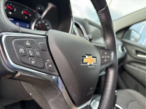 Used 2020 Chevrolet Equinox LT image 11