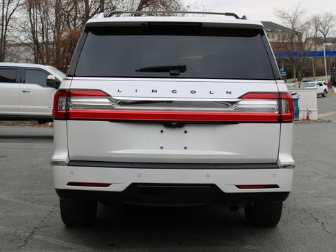 Used 2018 Lincoln Navigator L Black Label w/ Cargo Package image 5