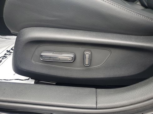 Used 2024 Honda Civic Touring image 21