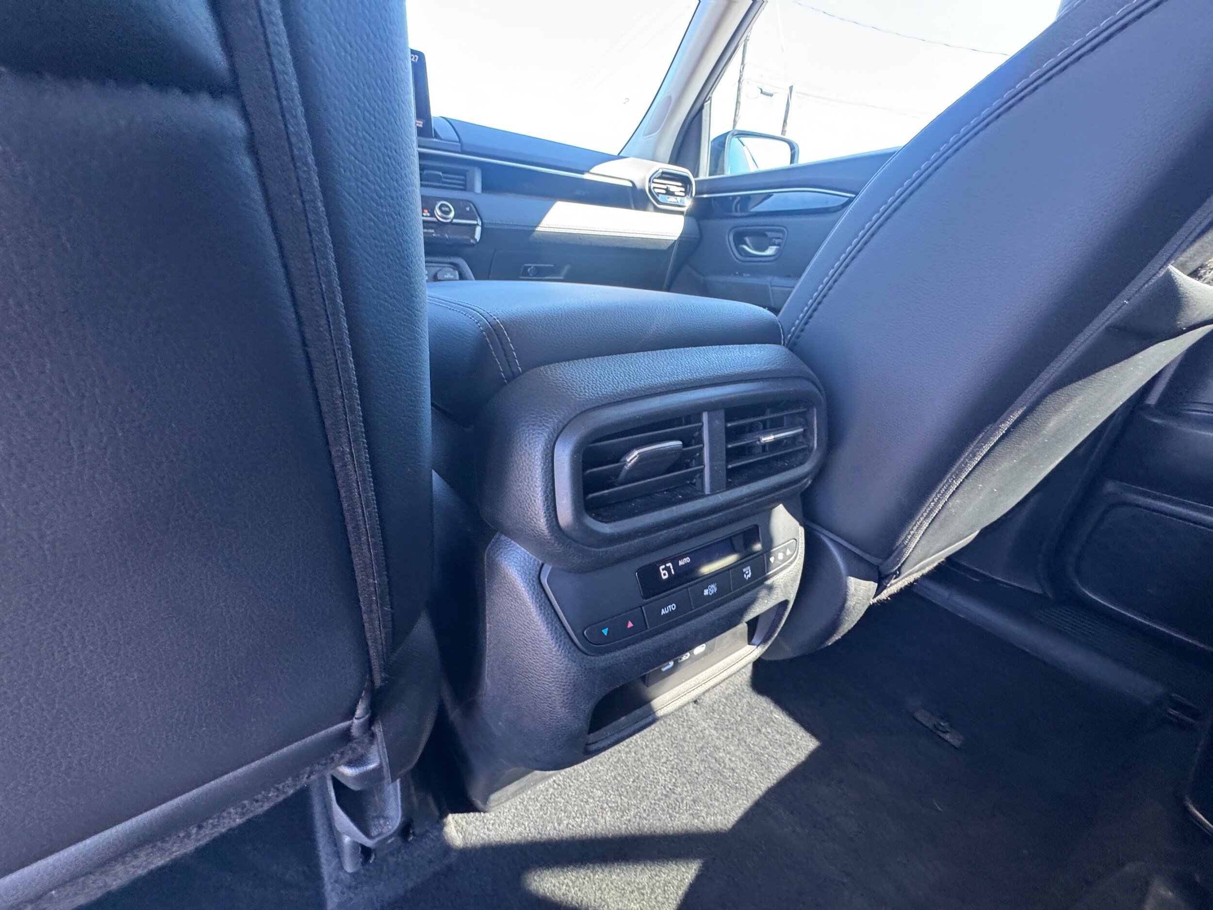 Used 2025 Honda Pilot EX-L image 25