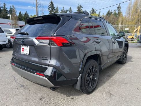Used 2024 Toyota RAV4 XSE w/ Advanced Technology Package image 4