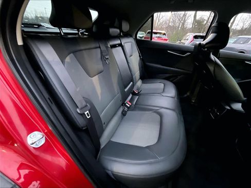 Used 2024 Kia Niro Wind image 16