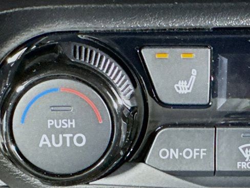 New 2026 Nissan Kicks SV w/ SV Premium Package image 22