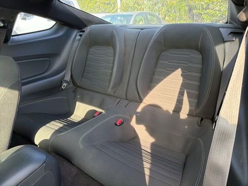 Used 2015 Ford Mustang GT image 17