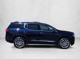 Used 2022 GMC Acadia Denali w/ Denali Ultimate Package AWD/4WD video 4