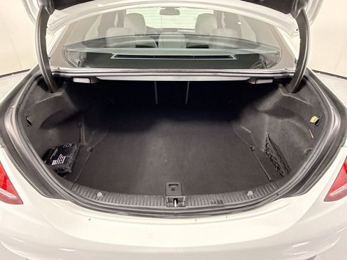 Used 2018 Mercedes-Benz C 300 Sedan image 28