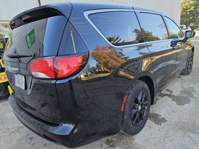 Used 2017 Chrysler Pacifica Touring