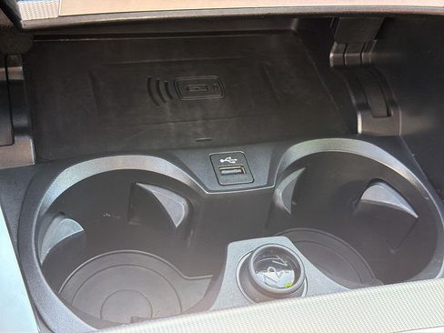 Used 2024 BMW M440i Convertible w/ Shadowloine Package RWD image 37