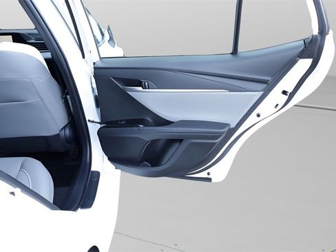 Certified 2025 Toyota Camry SE w/ Convenience Package image 18