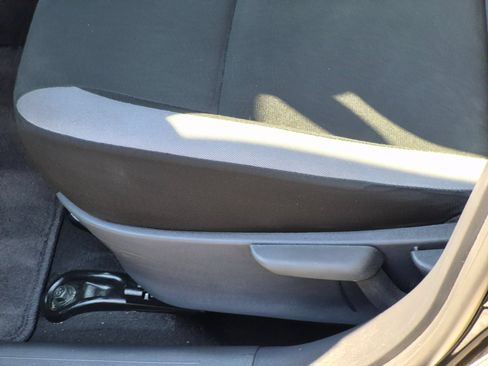 Used 2025 Nissan Versa S w/ Trunk Package FWD image 15