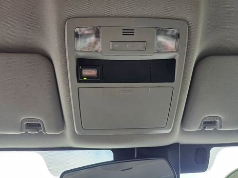 Used 2020 Toyota Tacoma SR image 37