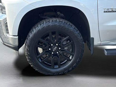 Used 2019 Chevrolet Silverado 1500 LTZ w/ LTZ Texas Edition image 9