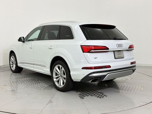 Used 2025 Audi Q7 3.0T Premium Plus image 3