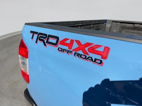 Used 2019 Toyota Tundra SR5 w/ TRD Off Road Package image 15