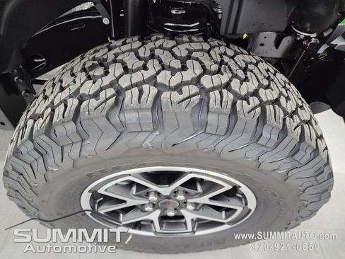 New 2026 Jeep Wrangler Unlimited Rubicon image 3