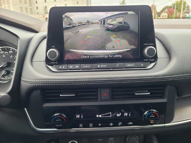 Used 2023 Nissan Rogue SV AWD/4WD image 29