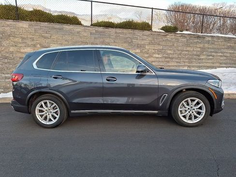 Used 2019 BMW X5 xDrive40i w/ Luxury Seating Package image 7