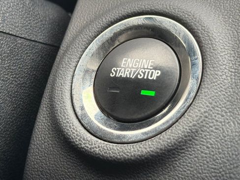 Used 2015 Buick LaCrosse Leather image 18