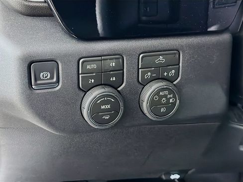 New 2026 Chevrolet Silverado 1500 RST AWD/4WD image 10