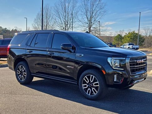 Used 2023 GMC Yukon AT4 w/ Max Trailering Package image 5