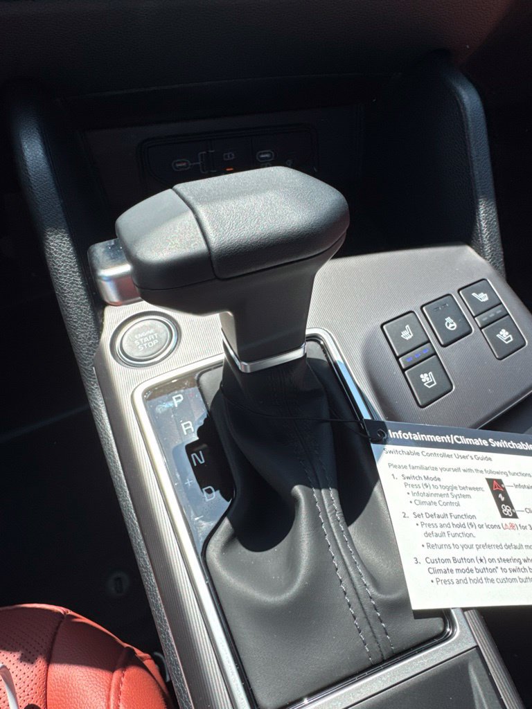 New 2026 Kia Sportage SX AWD/4WD image 14