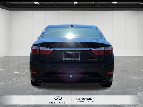 Used 2013 Lexus ES 350 w/ Luxury Pkg image 4