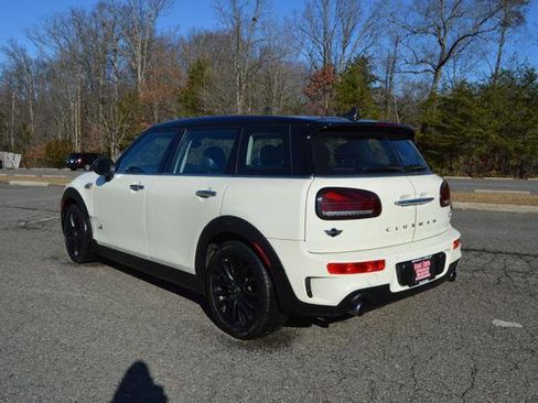 Used 2017 MINI Cooper Clubman S image 6
