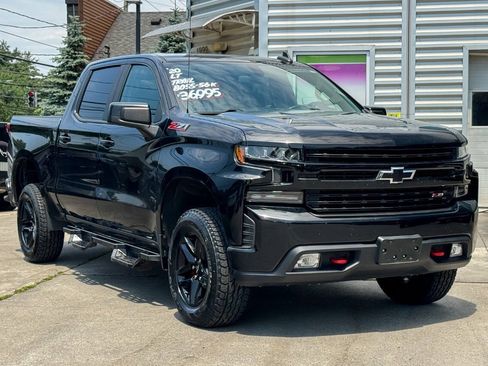 Used 2020 Chevrolet Silverado 1500 LT Trail Boss w/ Convenience Package AWD/4WD image 1